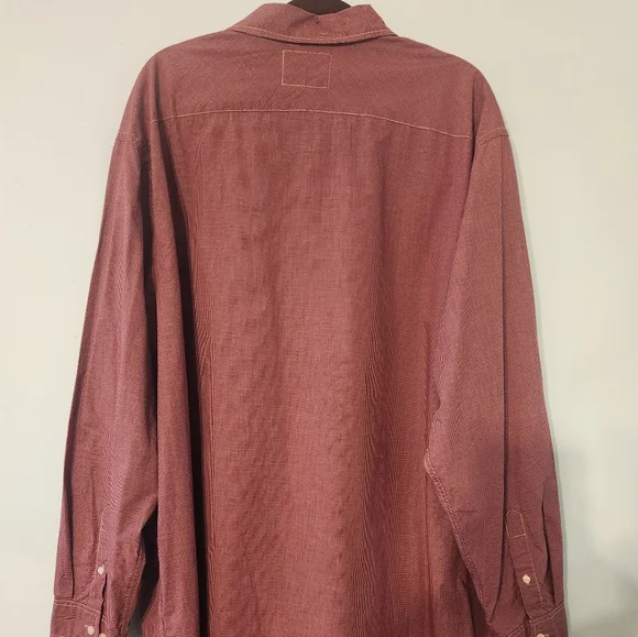 Roundtree Casual button down shirt..color Red / White - Picture 2 of 5